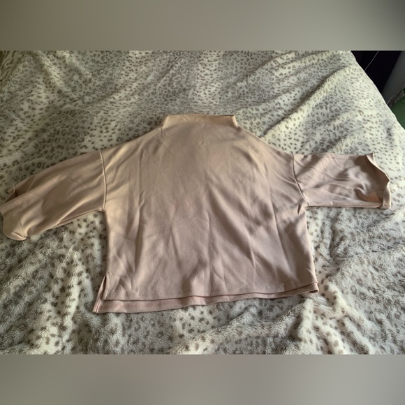 SweatyRocks Cropped Mock Neck Top - Picture 1 of 11